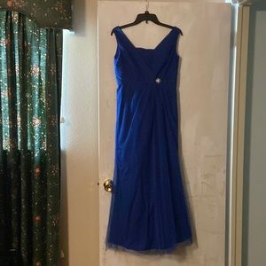 Monique Lhuillier bridesmaid gown